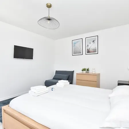 Authentic Apartment - 1Br-4P - La Villette-3